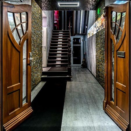 Sl'Otel - Das Stadthotel - Voll Klimatisiert Бернбург Екстер'єр фото
